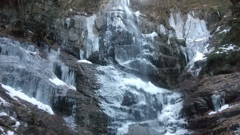 【2月15日】不動滝の結氷状況について